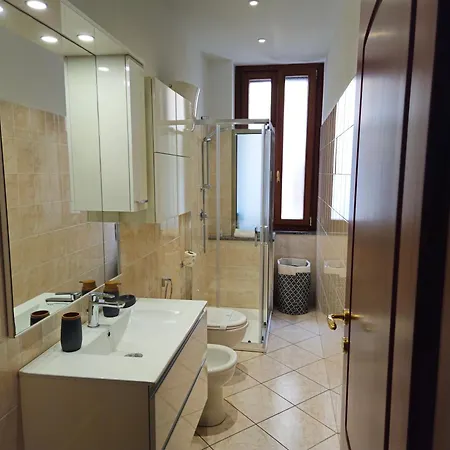 Casa Di Molly Al Centro Di Apartament *